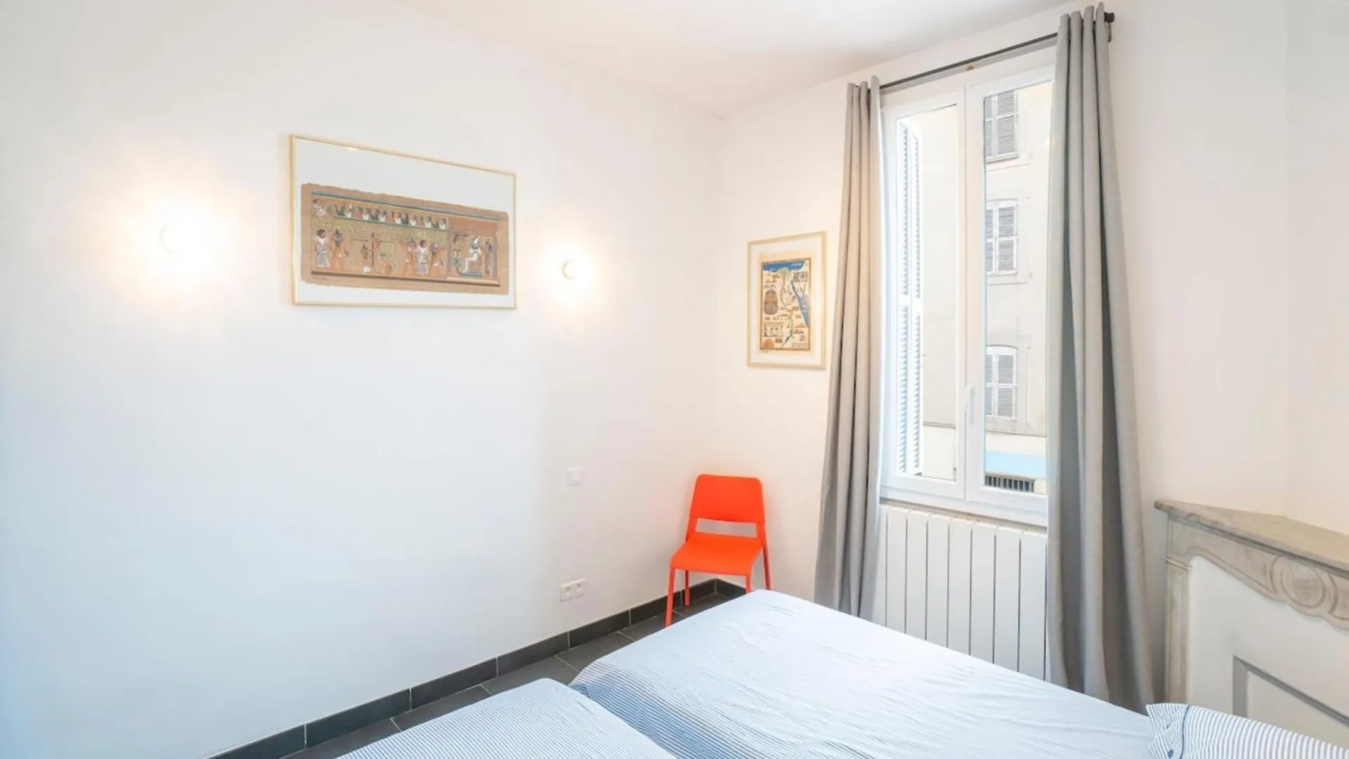 Bright And Modern 2 Bedroom In The Heart Of Antibes! Apartment Antibes